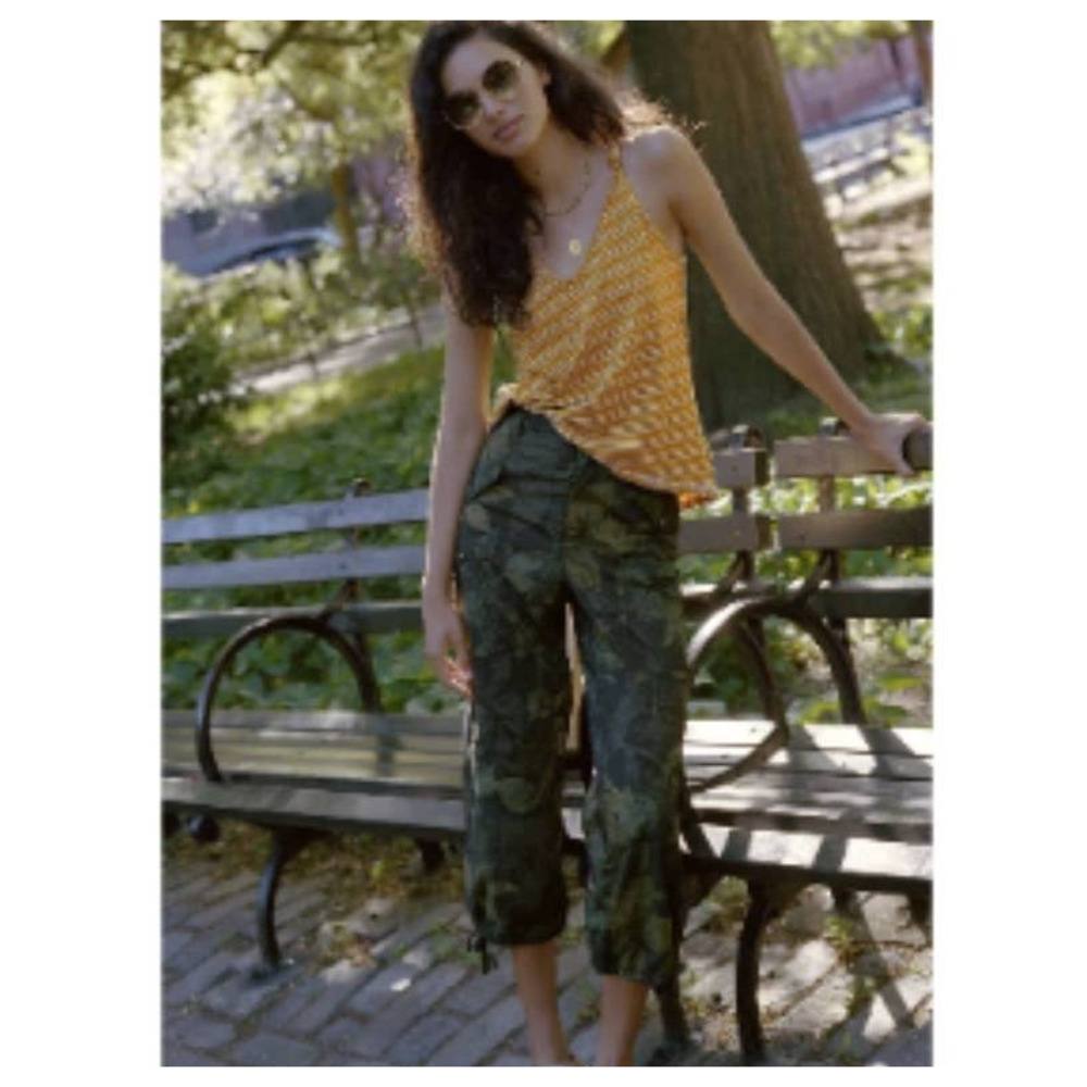 ANTHROPOLOGIE Ripley Utility Moss Green Camouflage Cropped Pants size 28 - Picture 2 of 12